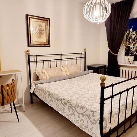 Apartamentai miesto centre Šiauliai Exterior foto